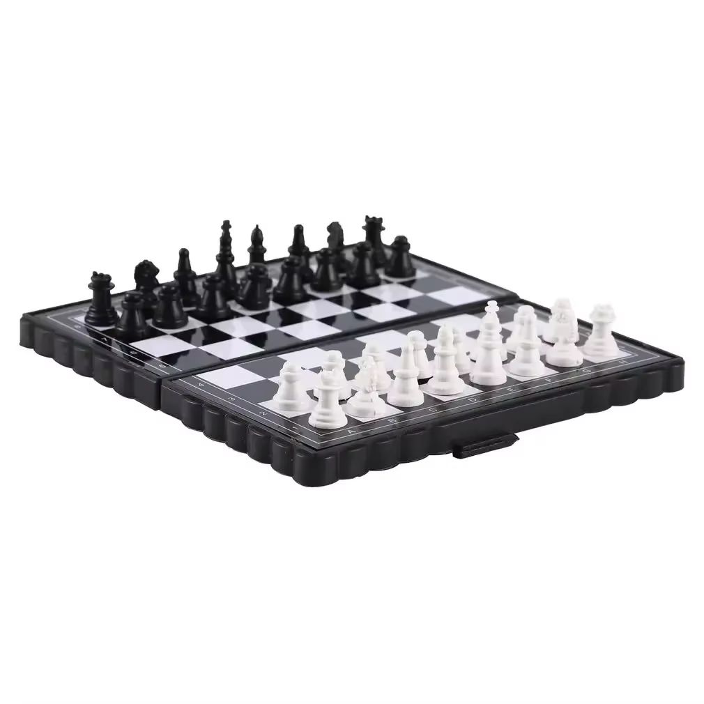 Mini jeu d'échecs magnétique,  - Board Game For Kids avis et prix