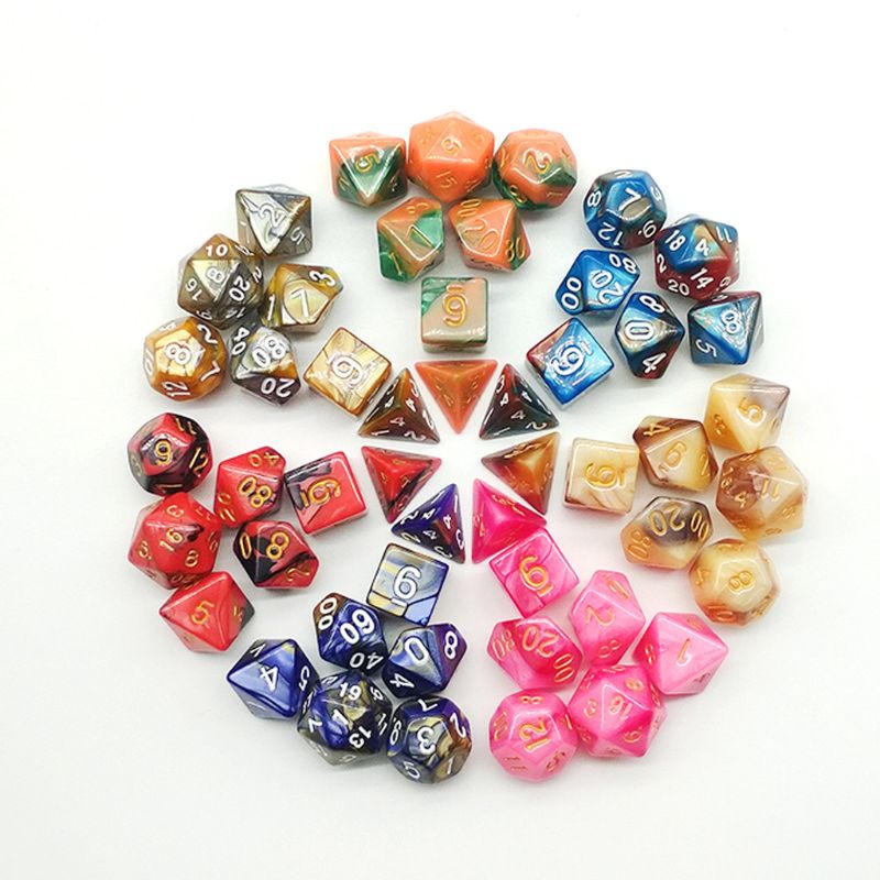 Moule à dés en résine 8 formes - Board Game Operation avis et prix